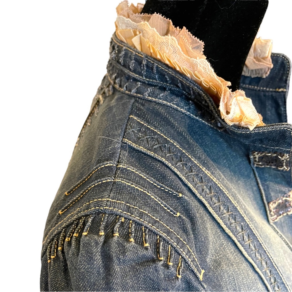 🌺 Ellie Tahari Distressed Vanessa Ruffle Jean Jacket - Picture 7 of 12
